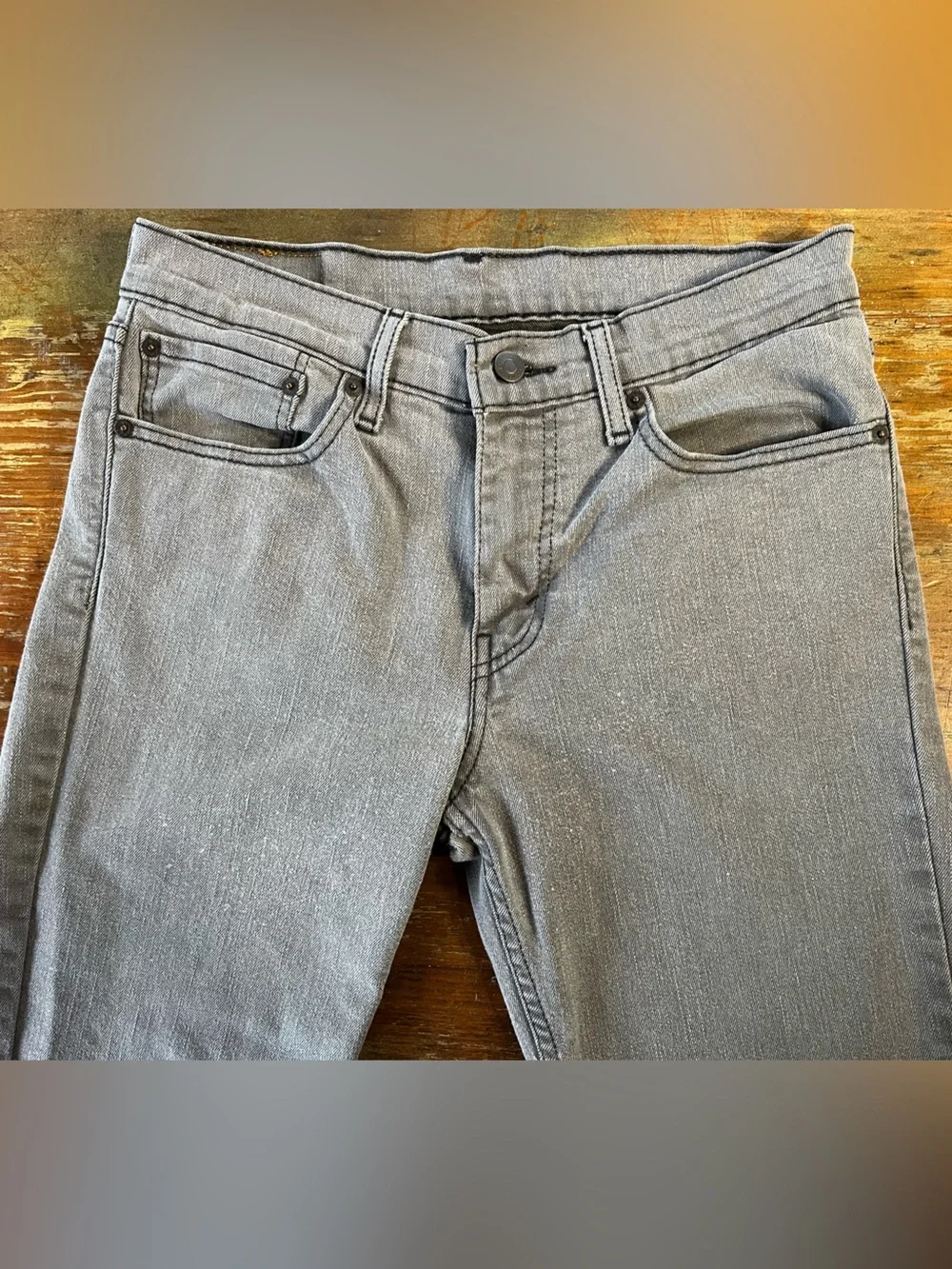 Gray Levi’s 511 Slim Stretch Jeans 31/30